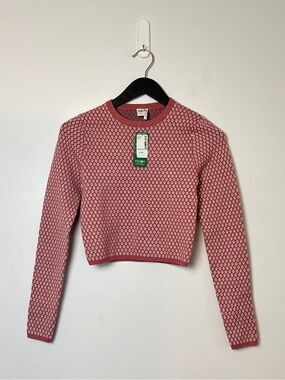 NWT - TWIK - Cropped Pink Sweater with black/white mini daisies. Petite Small